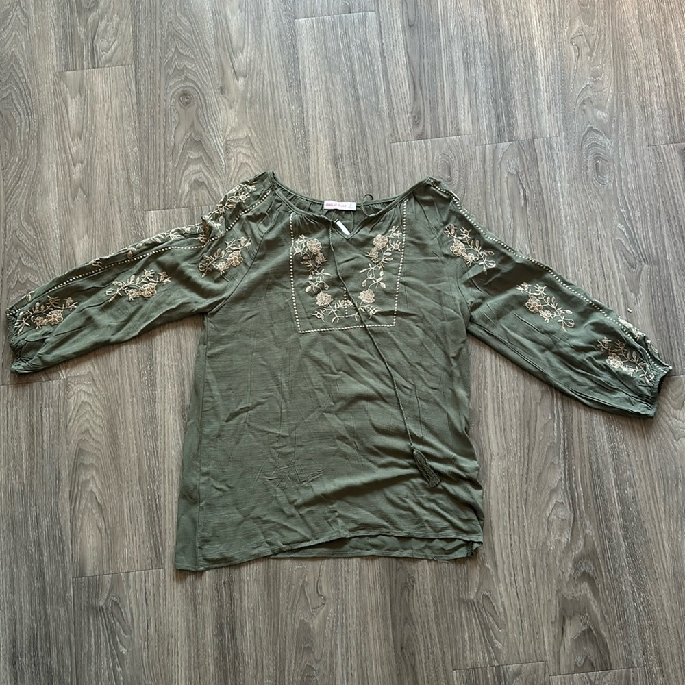Ana and Rose brand, blouse with embroidery